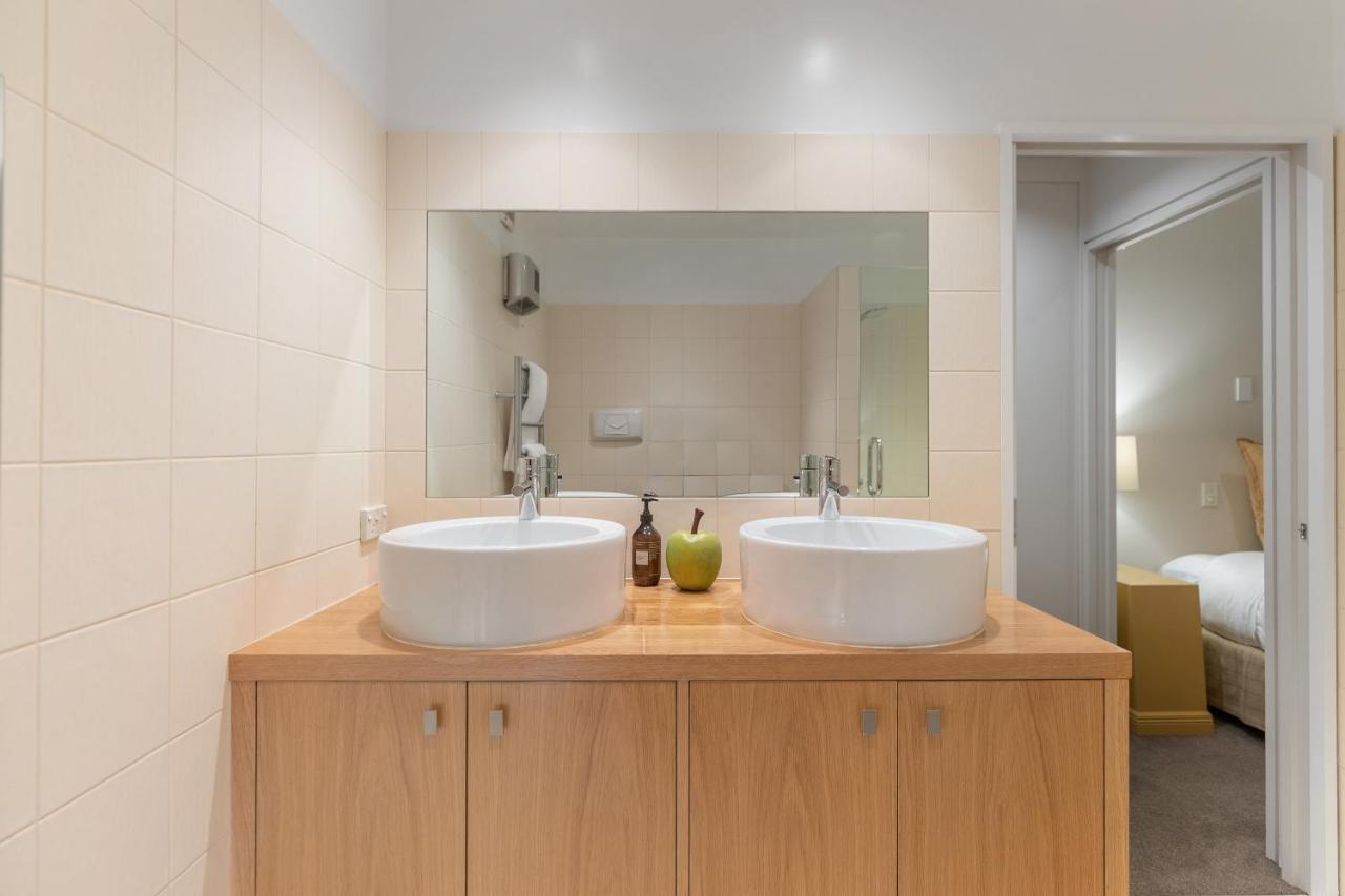 The Shotover Central Queenstown Luxury Exteriör bild